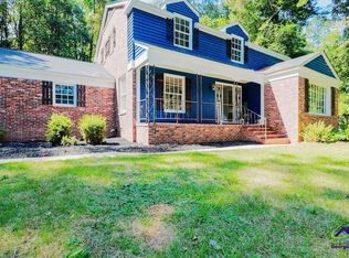 1916 Flintwood Dr, Macon, GA 31211