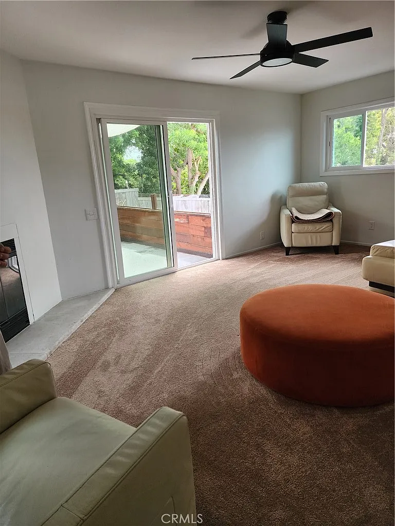 2 bed, 1264 sqft, $3,400 — Photo 2