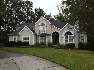 1015 Forest Overlook Trl SW, Atlanta, GA 30331