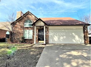 2331 Weyborn Dr, Arlington, TX 76018