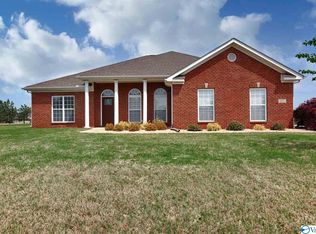 117 Summer Trace Ln, Madison, AL 35757