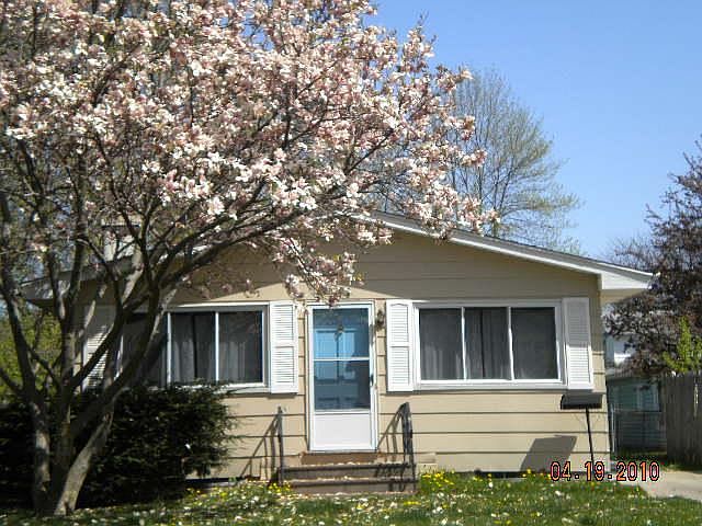 1st image of 714 Larch St