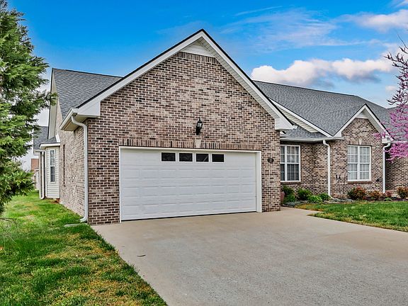 4th image of 37 Townsend Way #37