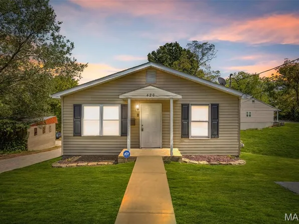 420 Palmer St, Festus, MO 63028