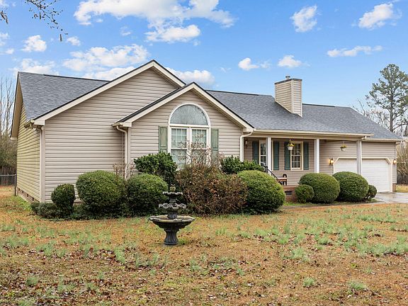 2nd image of 727 Raiford Rd