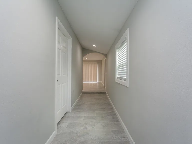 4411 Knotty Oaks Trl — Photo 10