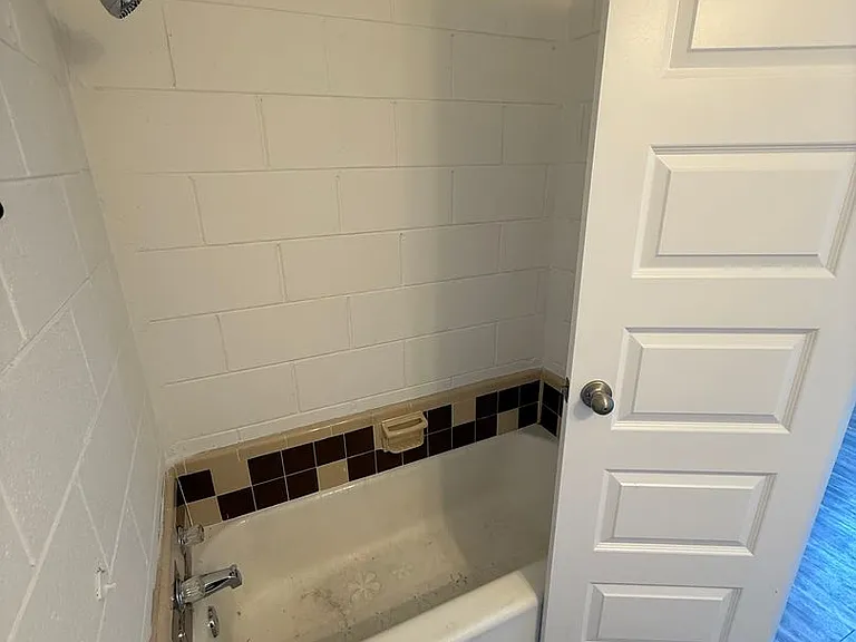 626 Power St — Photo 5
