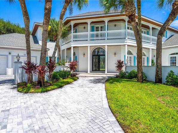 917 Holoma Dr, Indian River Shores, FL 32963