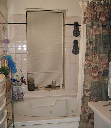 4th image of 277 Harrison Ave APT A5