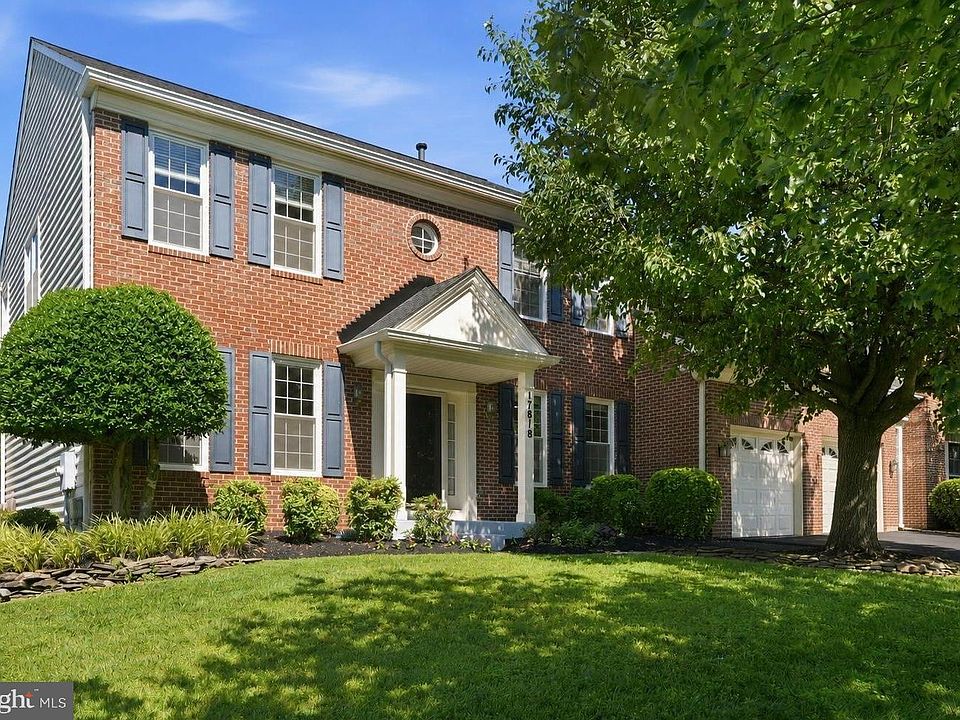 1st image of 17818 Cricket Hill Dr