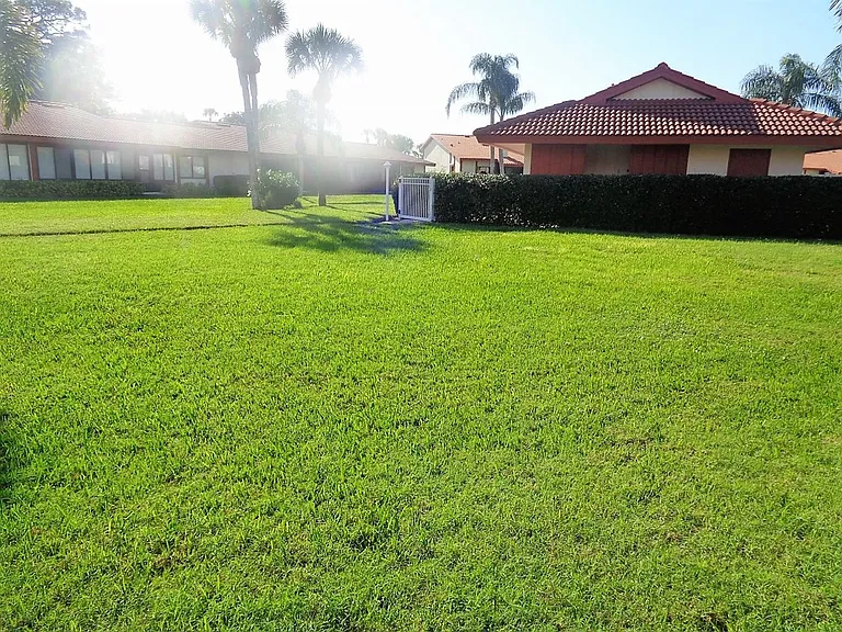 753 Sorrento Inlt — Photo 6