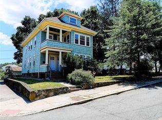 883 River Ave, Providence, RI 02908