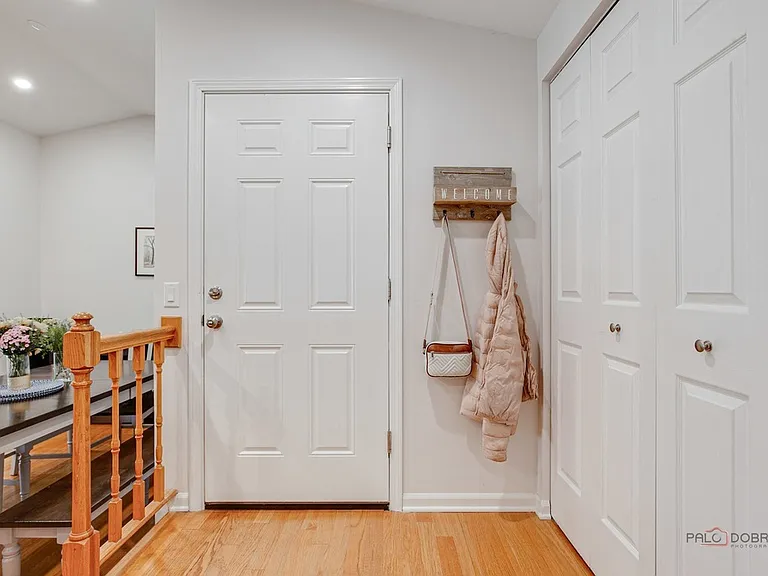 1254 Streamwood Ln #1254 — Photo 5