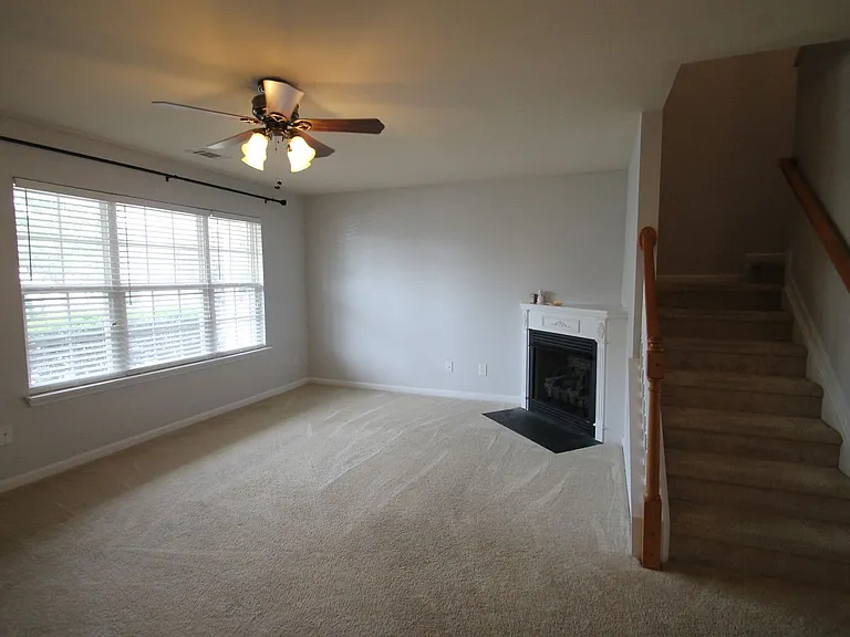 7309 Sun Dance Dr — Photo 8