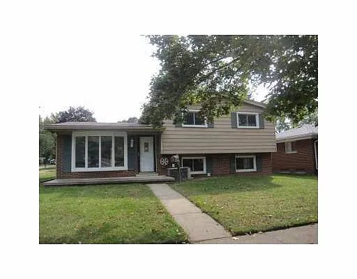 1198 Ruth Ave photo 1