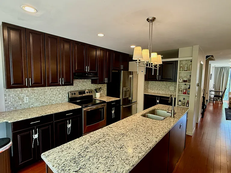 960 N Pennsylvania St #9 — Photo 3
