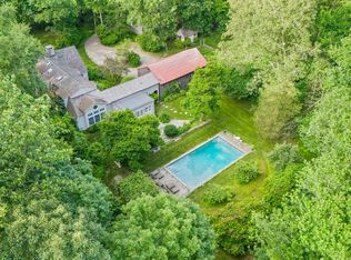 36 Burnt Swamp Rd, Woodbridge, CT 06525