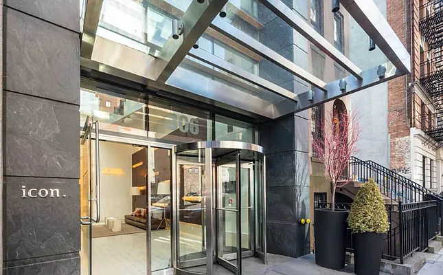 Rented by Compass | media 23