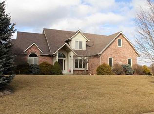 1980 S Meadow Dr, Warsaw, IN 46580