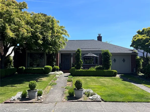 2618 40th Avenue W, Seattle, WA 98199