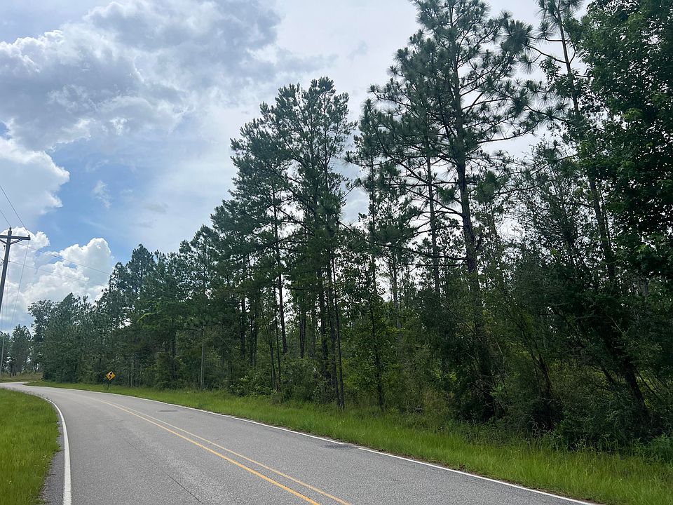 2nd image of 6 Lawler Rd