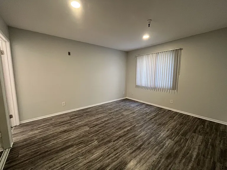 4378 Sepulveda Blvd — Photo 13