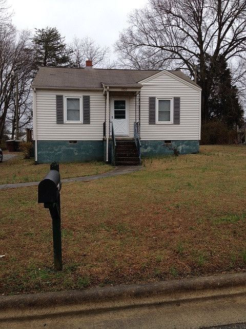 1st image of 1520 Kay St
