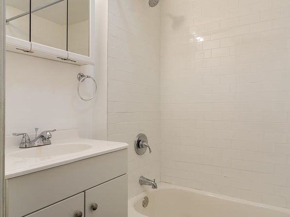 jersey-city-new-jersey-38902808 picture