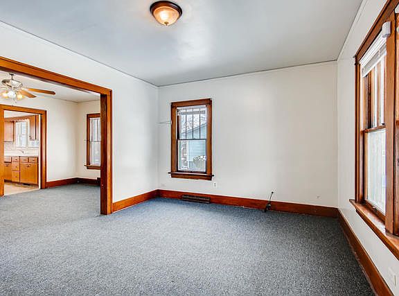 2nd image of 16817 S Park Ave