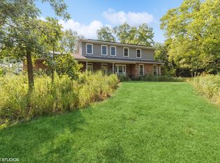 26258 N Hackberry Rd, Mundelein, IL 60060