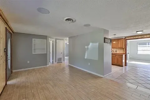 7250 Cedar Point Dr — Photo 8