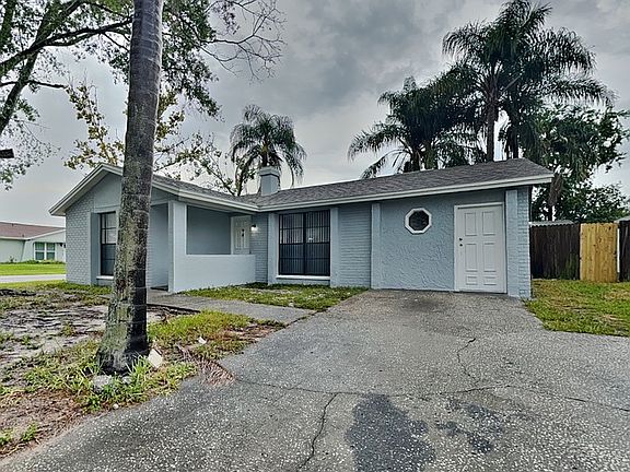 4th image of 9402 Lonsdale Ct