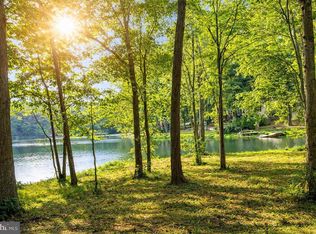 1008 Lakeview Dr, Stafford, VA 22556