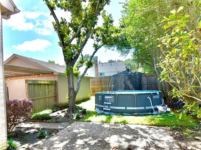 11806 Braesridge Dr — Photo 24