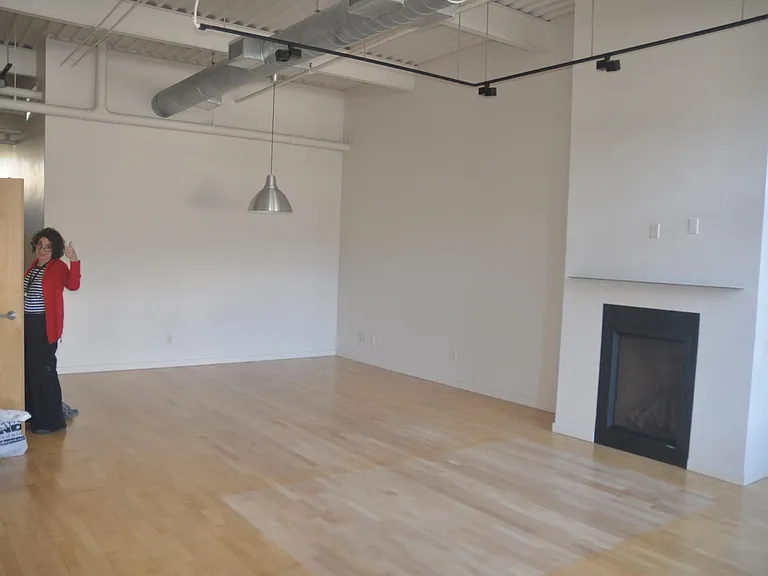231 Robinson St #R-330 — Photo 3