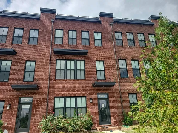 23166 Horseshoe Trail Sq, Ashburn, VA 20148