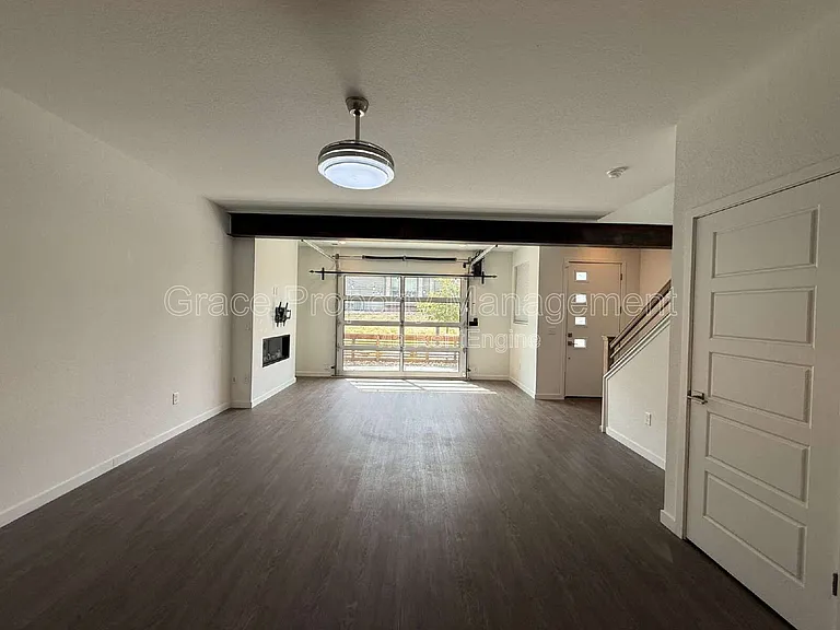 6387 Moore Ct — Photo 3