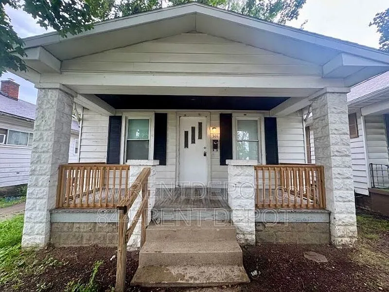 501 Maxwell Ave