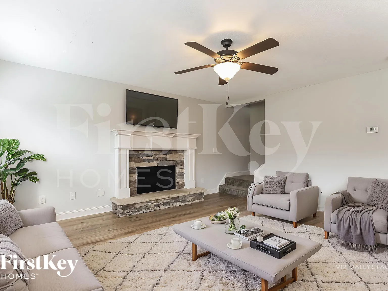 4 bed, 2.5 bath, 2168 sqft, $2,530 — Photo 4