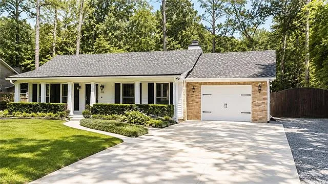 2311 Tortoise Dr — Photo 1