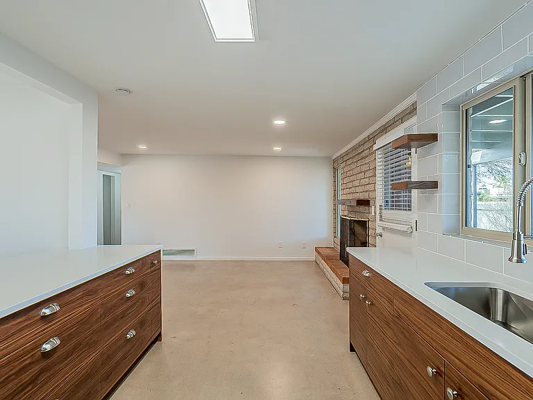 8707 E Wallen Ridge Dr — Photo 6
