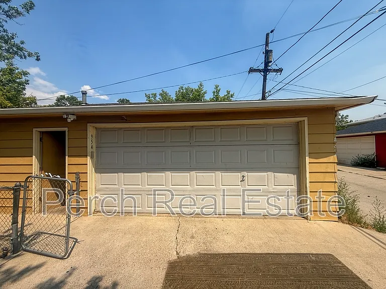954 Winona Ct — Photo 15