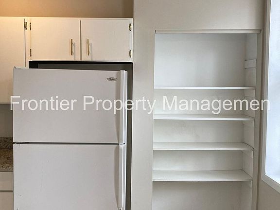 4th image of 2511-2513 S 9th St #B