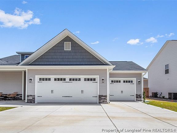 4th image of 156 Cloverwood Ln
