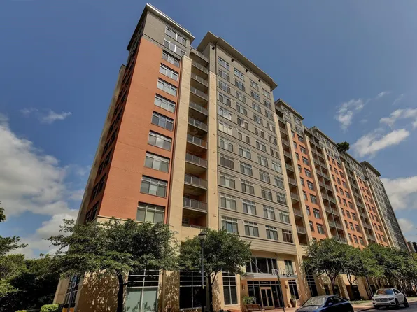 54 Rainey St APT 512, Austin, TX 78701