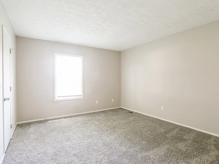 6615 Cedar Ct W — Photo 9