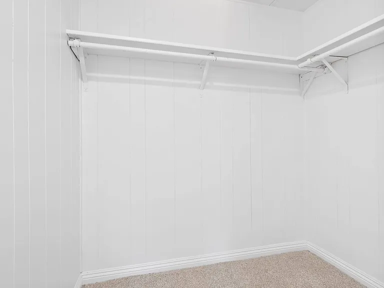 59521 Lafayette Rd — Photo 18