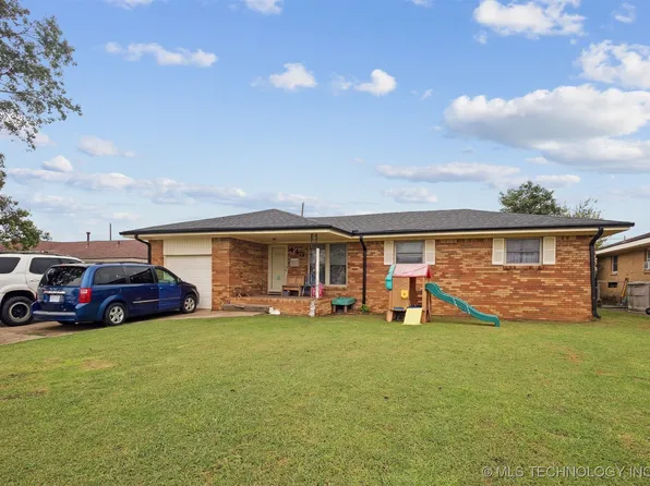 440 NE Elmhurst Ave, Bartlesville, OK 74006