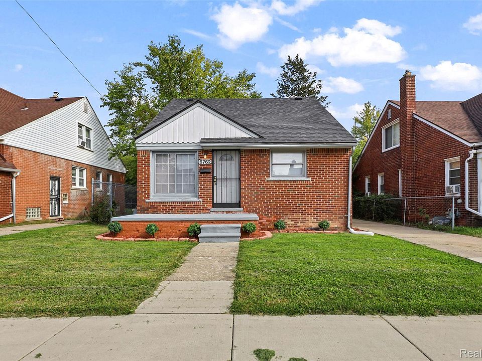 1st image of 6762 Greenview Ave E