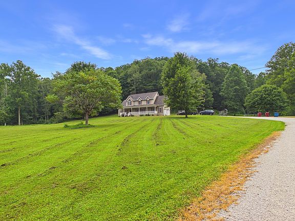 3rd image of 1941 Horn Hollow Rd